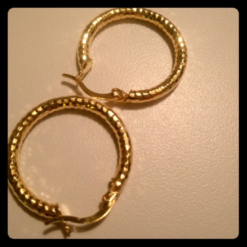 Brazilian Gold Filled Wave Design